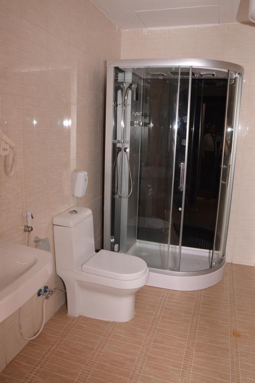 Janadriyah Suites 13 Nadinah Экстерьер фото